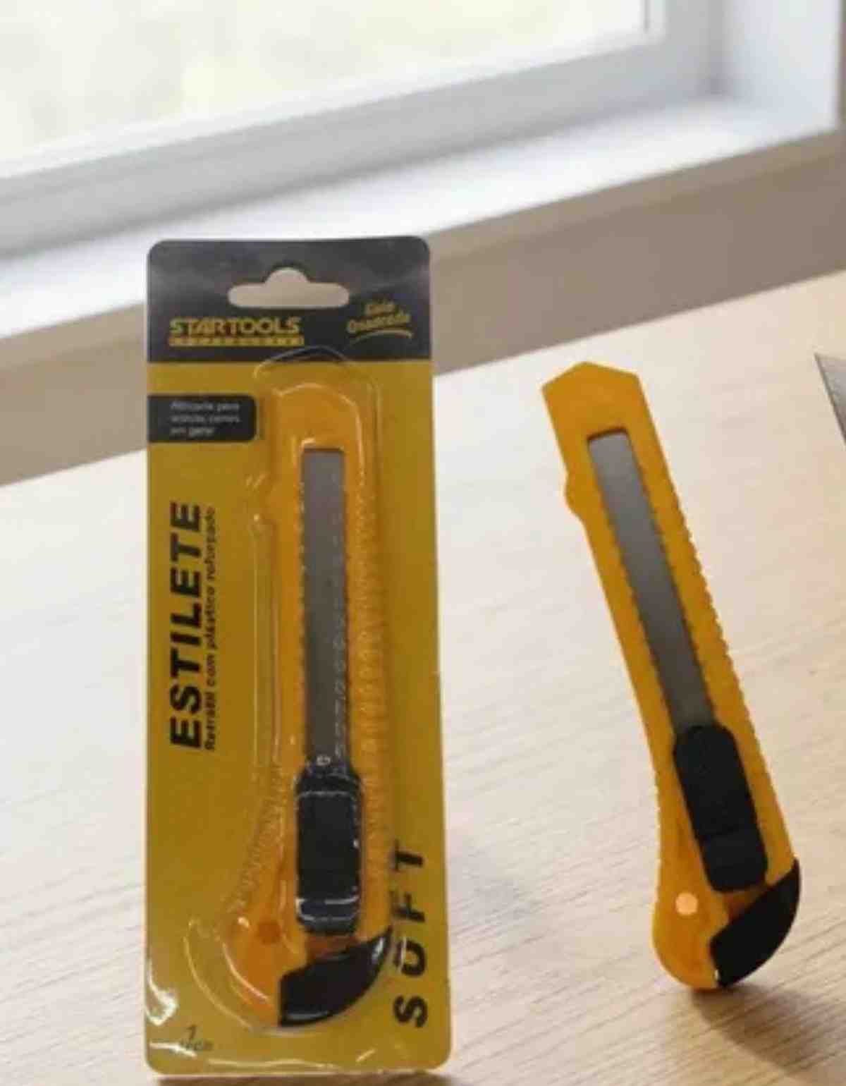 Estilete com Lâmina 0,33mm 14,5cm